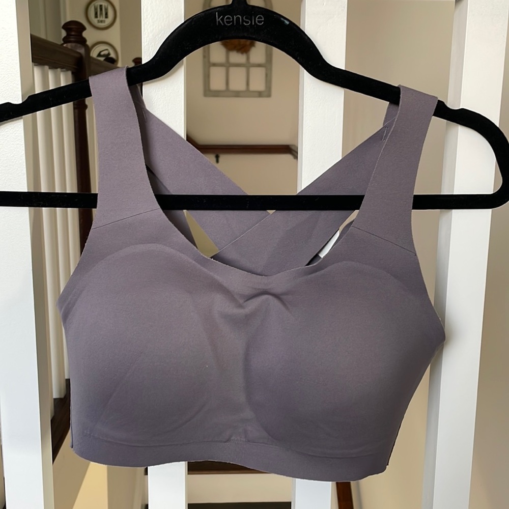 Lululemon bra, crisscross back, gray size 34 C.